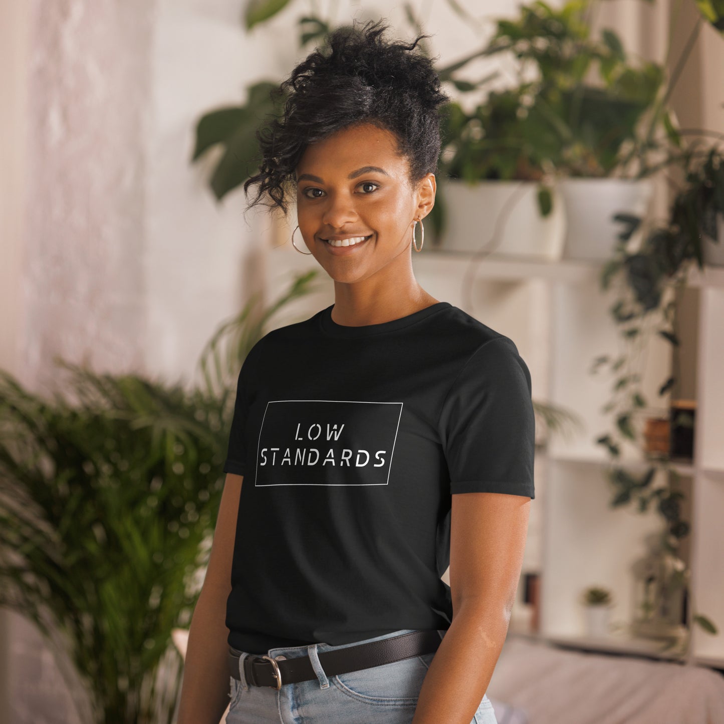 Low standards - Unisex T-Shirt